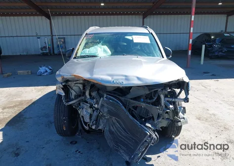 2016 Jeep Compass Sport из США, поврежденный, VIN 1C4NJCBAXGD615751